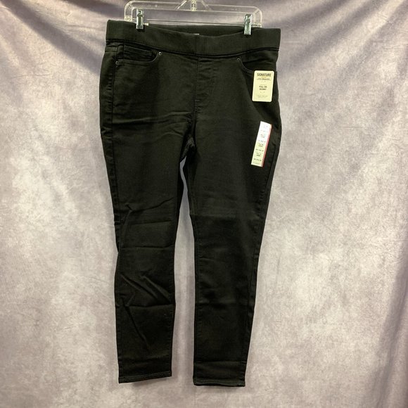 Signature by Levi Strauss & Co. Gold Label Totally Shaping Pull-on Skinny Jeans - Picture 1 of 8